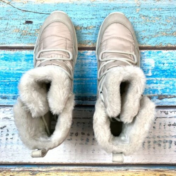 TIMBERLAND A23BE BOLTERO WARM LINED WOMEN'S LT.GRAY WATERPROOF BOOTS - Picture 3 of 16